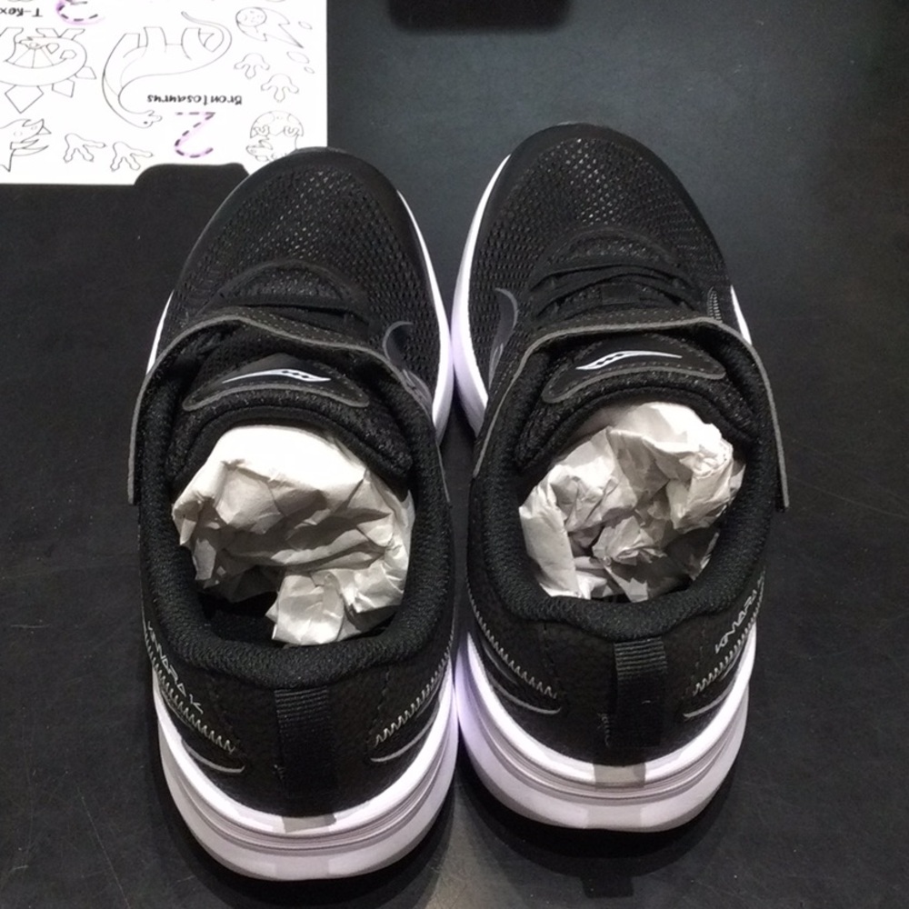 Saucony Kinvara 14 A/C black/grey NWT NIB - Picture 3 of 4